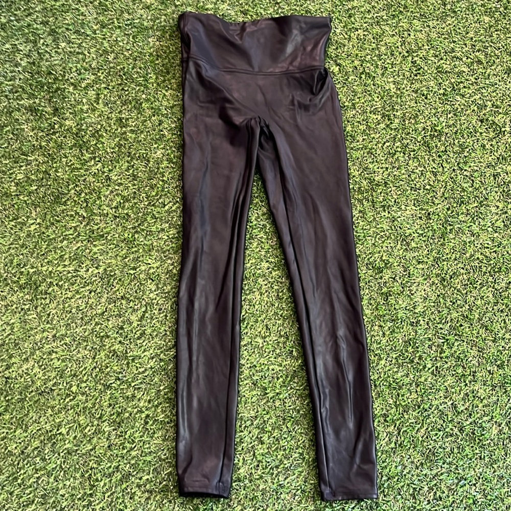 Spanx Medium Black Faux Leather Leggings
